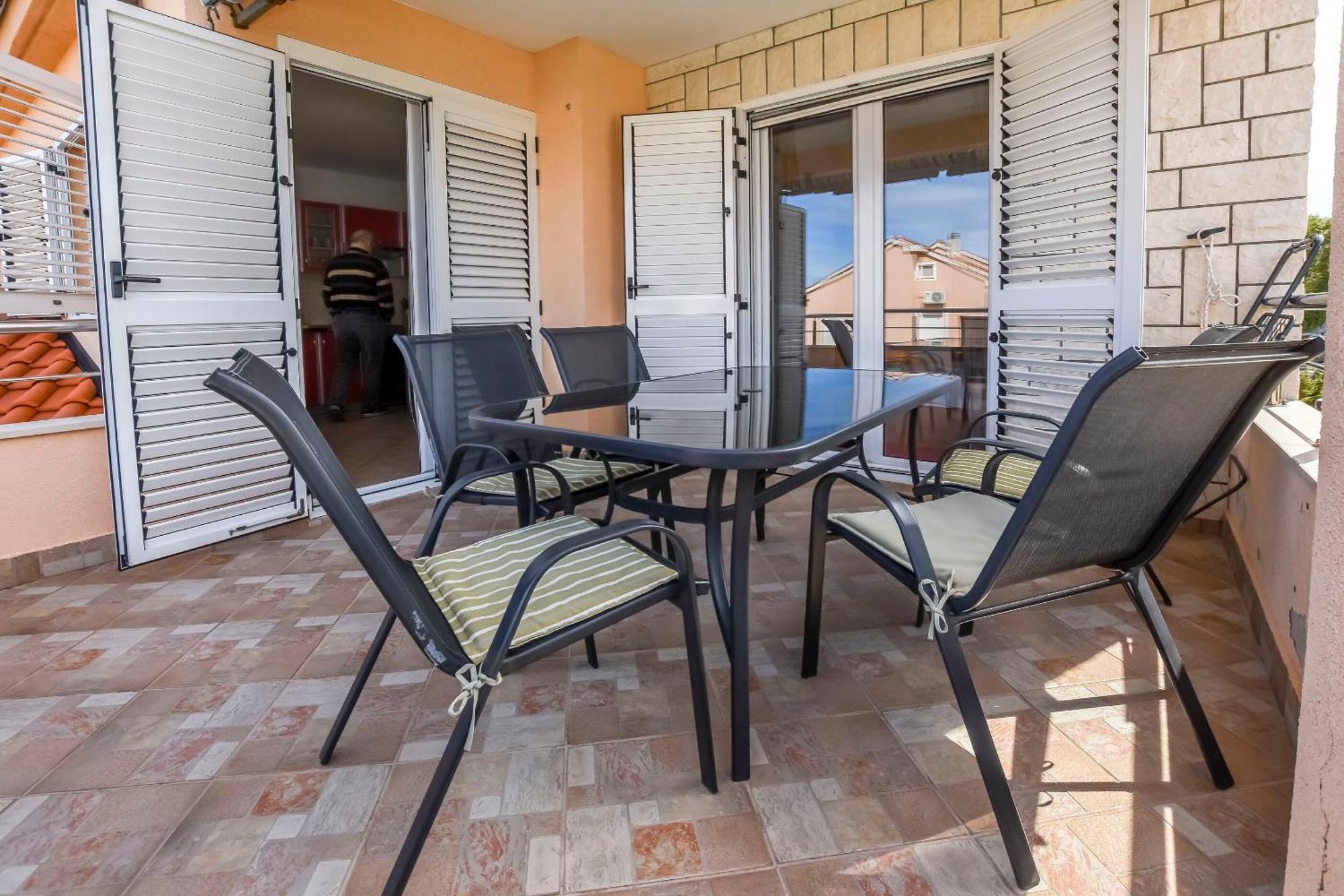 Apartments Ema Ražanj المظهر الخارجي الصورة